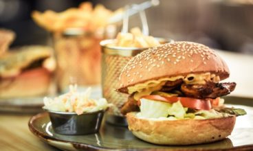 A&W Near Me – Restaurant Menu & Hours 2025