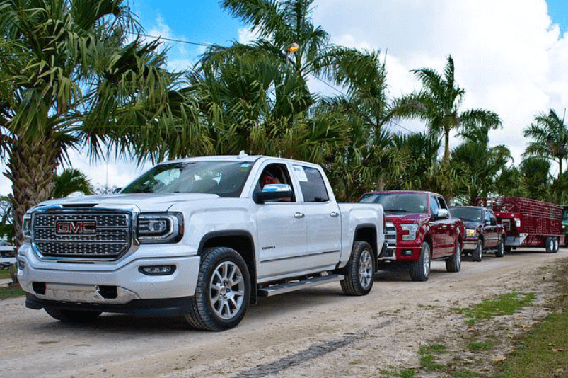 GMC dealer near me & Hours - Nearest Location Now 2023